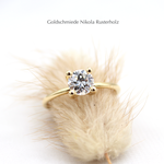 "Princess" - Solitär Gelbgold 750 mit zertifiziertem SH-Brillant à 0.82ct, 6000.- 