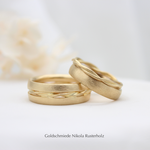 "Twist" - Ringe Gelbgold 750, Damenring 1470.- / Zusteckring 389.- / Herrenring 2868.-