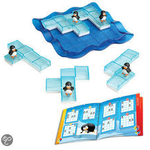 PL67 Pinguins on ice