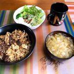 7月6日土曜日、Ohana朝食「プルコギ炒飯、サラダ（レタス、ブロッコリー、ブロッコリスーパースプラウト）、キャベツたっぷりワンタンスープ」