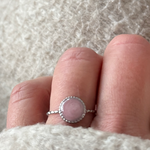 mothermilk breastmilk child pink mothermilk in ring baby kind dochter zoon daughter son borstvoeding 