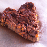 Herzförmiger Karottenkuchen