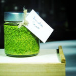 Selbstgemachtes Rucola Pesto