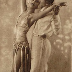 Irena Soboltówna i Eugeniusz Wojnar podczas występów w teatrzyku Gong (Kraków 1928)