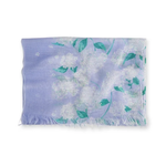 ひんやりした使い心地で春夏にピッタリのストールです。ペットのおさんぽや、ジョギング、おでかけに。アジサイ柄です。日本製　綿60%・キュプラ40%　W37×H170cm　￥2,640