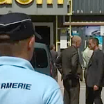 Les responsables de la police sur lieux