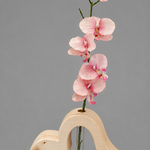 Herzvase "groß" ; € 48 ;  INFO: Holz ist ein Naturprodukt, daher können Abweichungen vorkommen.
