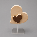 Herz "Metallsockel" ; € 40 ; 23cm ; INFO: Holz ist ein Naturprodukt, daher können Abweichungen vorkommen.