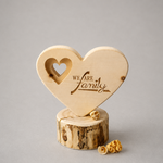 Herz " We are Family" € 39 ; 26cm; INFO: Holz ist ein Naturprodukt, daher können Abweichungen vorkommen.