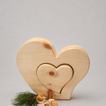 "Herz ohne Spitz" ; € 36 ; 20cm; INFO: Holz ist ein Naturprodukt, daher können Abweichungen vorkommen.