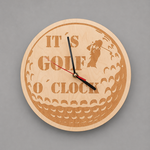 Uhr "Golf o´clock" ; € 50 ; INFO: Holz ist ein Naturprodukt, daher können Abweichungen vorkommen.