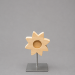 Sonnenblume ; € 30 ; 22cm ; INFO: Holz ist ein Naturprodukt, daher können Abweichungen vorkommen.