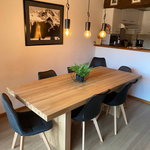 Salle à manger design du le chalet Françoise Gilken