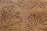 Cuir nubuck motifs fleurs pour sabots suédois et sabots d'été