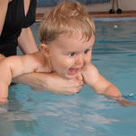 Foto Baby im Wasser