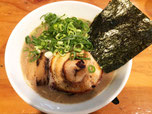 豚骨醤油らーめん