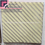 <img src="azulejo-liso-talavera.jpg" alt="Azulejo artesanal tipo Talavera Mexicano Estriado color Estriado Blanco Mexicano">