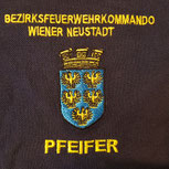 Feuerwehr, Lanzenkirchen, Brandschutz, Schutzbekleidung, Feuerwehrtechnik, Feuerlöscher, Pyrotechnik, Wasserführende Armaturen, Atemschutz, Feuerwehrfahrzeug, Feuerwehrstiefel, Stickerei, Thomas Fenz