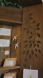 木田塗装プラスのショールーム　木彫