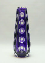 Böhmische Glas Vase, Violetter Überfang, Lupen- & Kerbschliff, , € 160,00