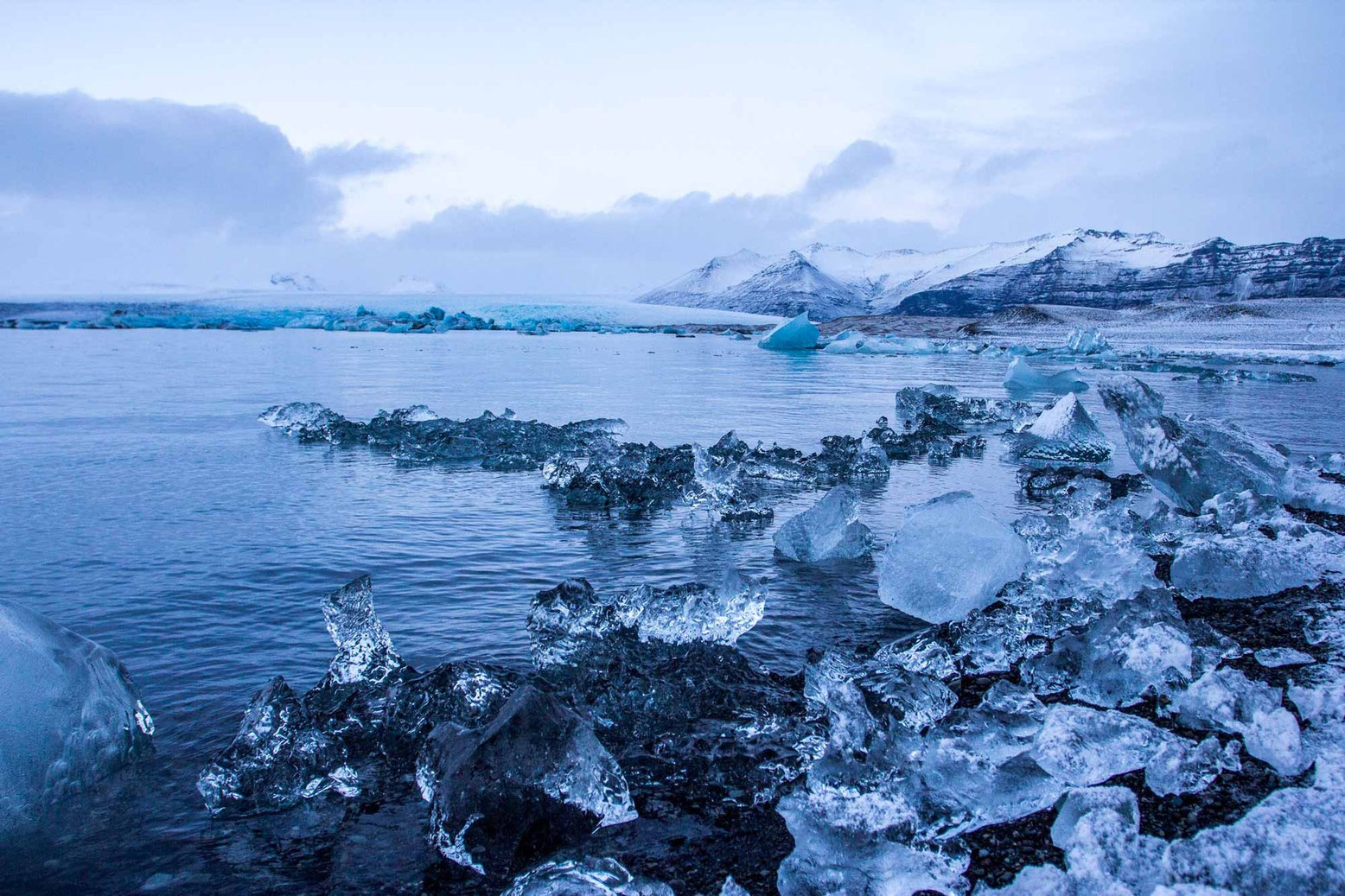 10 Reasons why you should travel to Iceland in winter Dreaming and