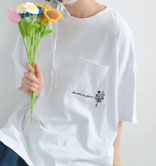 ポケットはみ出し 刺繍のT シャツ  SALE　2,280円(税込)  