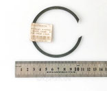 20-1701034 Sicherungsring Kugellager vorne Eingangswelle Getriebe GAZ-69, GAZ 69A. First motion shaft Bearing Snap Ring GAS 69, GAS 69-A. Кольцо стопорное подшипника первичного вала КПП ГАЗ-69, ГАЗ 69А.