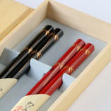 輪島塗 箸 桐箱二膳入 手描蒔絵老梅  うるし 漆 ペア わこう 漆器 和幸 金沢百番街 あんと