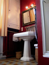Private bathroom (sink, shower, WC)