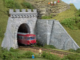 eingleisige Tunnelportale, Plastik-Modellbausatz der Firma Auhagen, 11342