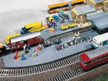 Bahnhof Bahnsteigverlängerung, Plastik-Modellbausatz der Firma Faller, 120185
