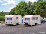 2 Wohnwagen, Modellbausatz der Firma Vollmer, 45147