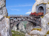 Bogenbrücke, Plastik-Modellbausatz der Firma Vollmer, 42548