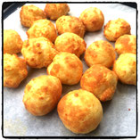 Käsebällchen