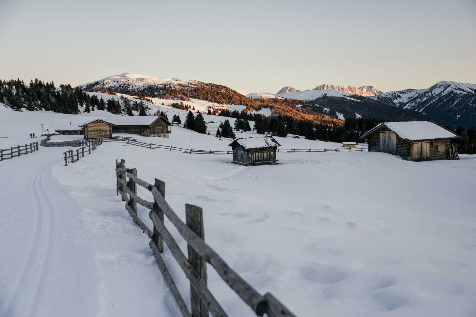 WINTERWANDERUNG AUF DER RODENECKER-LÜSNER-ALM in Südtirol ©Marika Unterladstätter