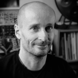 portrait photo showing Peter