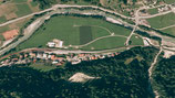 Das Dorf  (Bild; Google Earth)