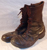 Paire de bottes de combat M-1948 nominatives 29th RCT US Corée