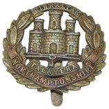 Cap badge Northamptonshire Regiment GB WW1/WW2