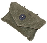 Pochette à pansement M-1942 avec pansement Small First Aid Dressing US WW2