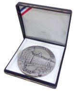 Médaille Gouverneur Militaire de Paris Jumelage de la région militaire centrale italienne et du commandement militaire de l’Ile de France en boite armée française