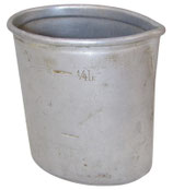 Quart de gourde daté 1937 en aluminium allemand WW2