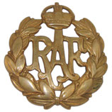 Cap badge RAF Royal Air Force GB WW2