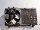 На Мазда 323, 1995-1997 г.в. - основной радиатор с вентилятором, оригинал, б/у.
