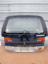 На МИЦУБИСИ ДЕЛИКА (СПЕЙС ГИР, L 400), 1994-1997 г.в. - крышка багажника в сборе на низкую крышу без замка, оригинал, б/у.