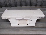 На Тойоту Карина Carina 211, 1996-2001 г.в. - крышка багажника в сборе, оригинал, б/у.