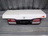 На Тойоту Аристо Aristo 140, 1991-1997 г.в. – крышка багажника в сборе, оригинал, б/у.