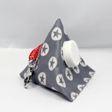 Kaugummi Bag Pyramide ★ grey stars in circles ★