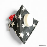 Kaugummi Bag Pyramide ★ black with white stars ★