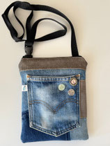 Jeanstäschchen